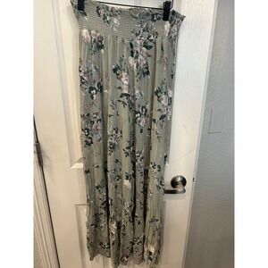 Grace & Lace Wide Leg Pants Sage Green Floral Smocked Tiered Boho Trousers M
